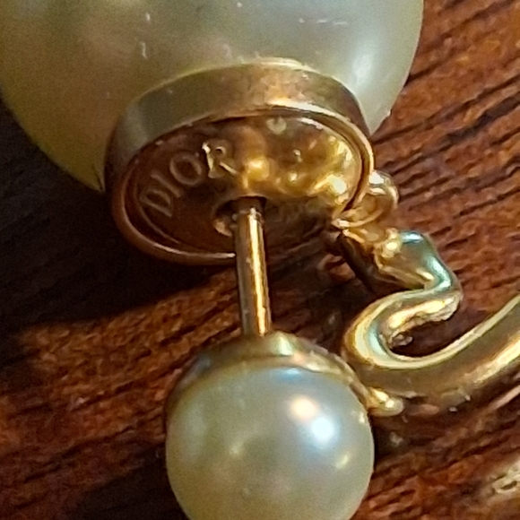 Christian Dior Gold Snake Pearl Earrings - Picture 6 of 7